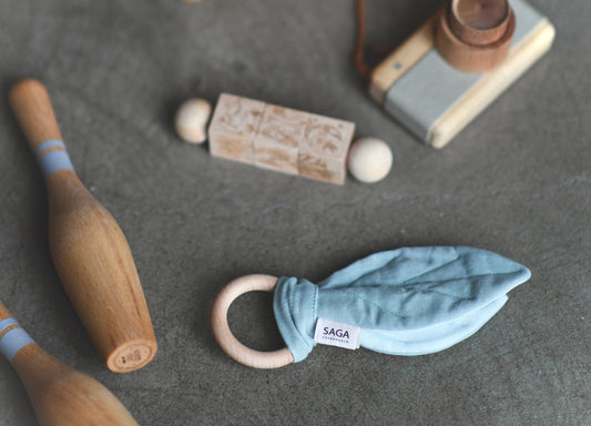 Baby-Sinnesspielzeug - Beißring aus Bio-Baumwolle in Mint: 4 Stck. Saga Copenhagen NATURKINDCHEN
