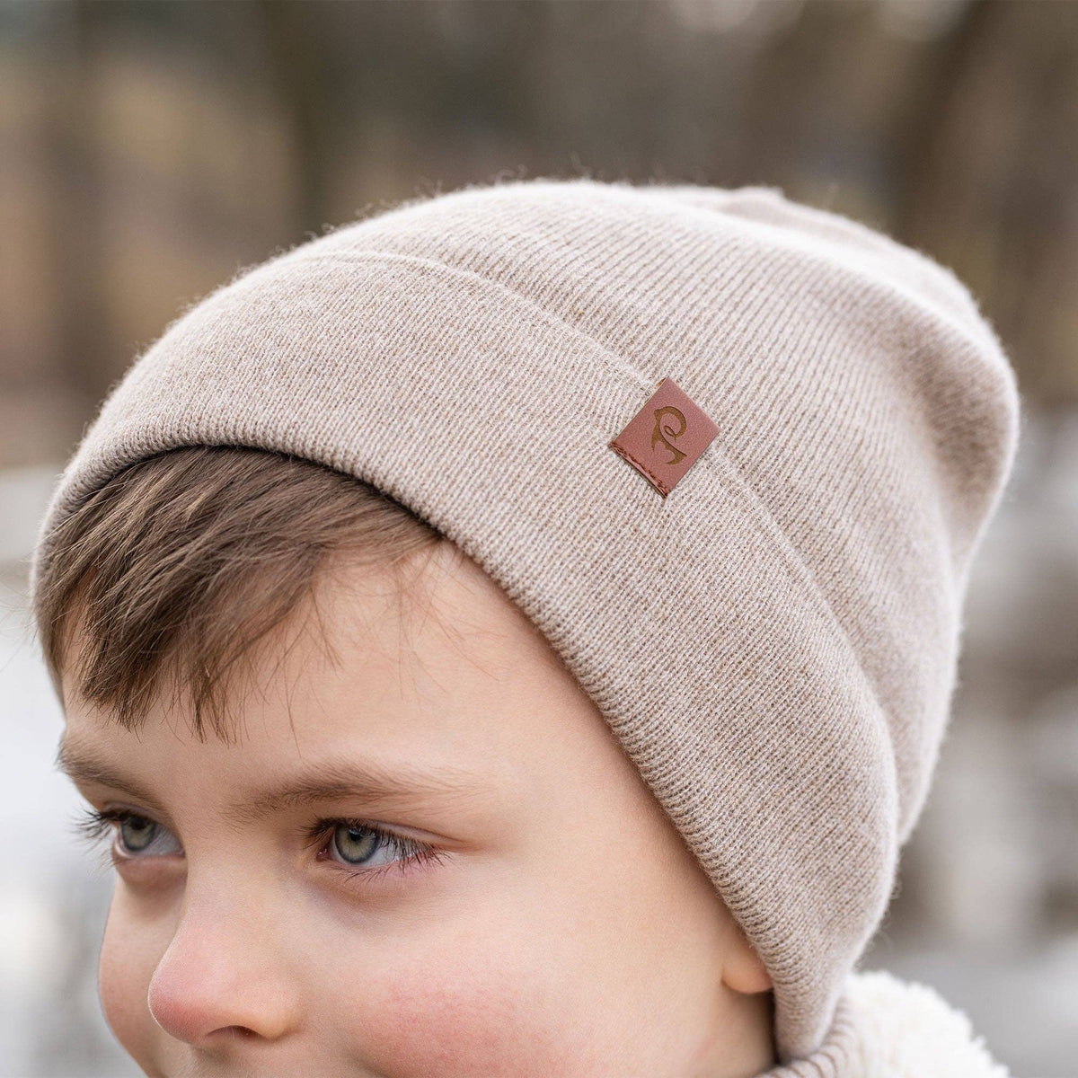 Strickmütze für Kinder aus Merino und Cashmere: Dunkelgrau / 3-10 Jahre menique      NATURKINDCHEN