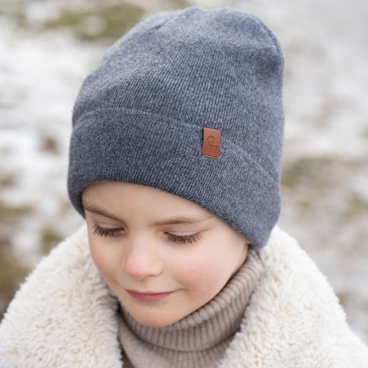 Strickmütze für Kinder aus Merino und Cashmere: Dunkelgrau / 3-10 Jahre menique      NATURKINDCHEN