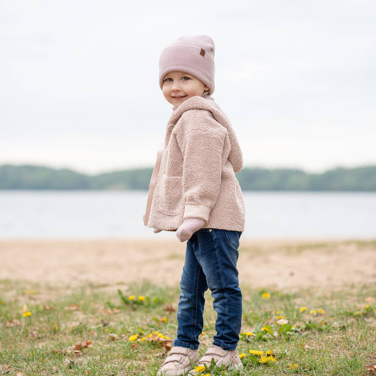 Strickmütze für Kinder aus Merino und Cashmere: Staubig rosa / 3-10 Jahre menique      NATURKINDCHEN