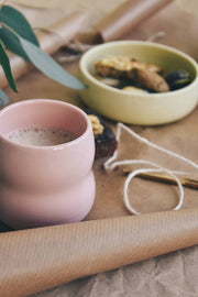 Kindergeschirr • Becher: Rosé Zaunkönig      NATURKINDCHEN