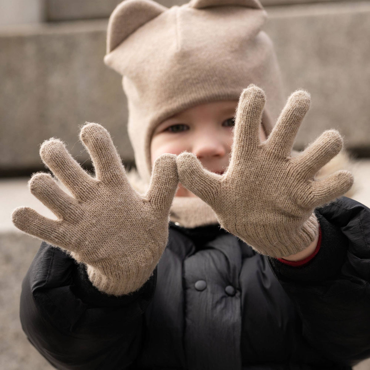 Strickhandschuhe aus Merinowolle und Cashmere für Kinder: Dunkelgrau / 3-5 Jahre menique      NATURKINDCHEN