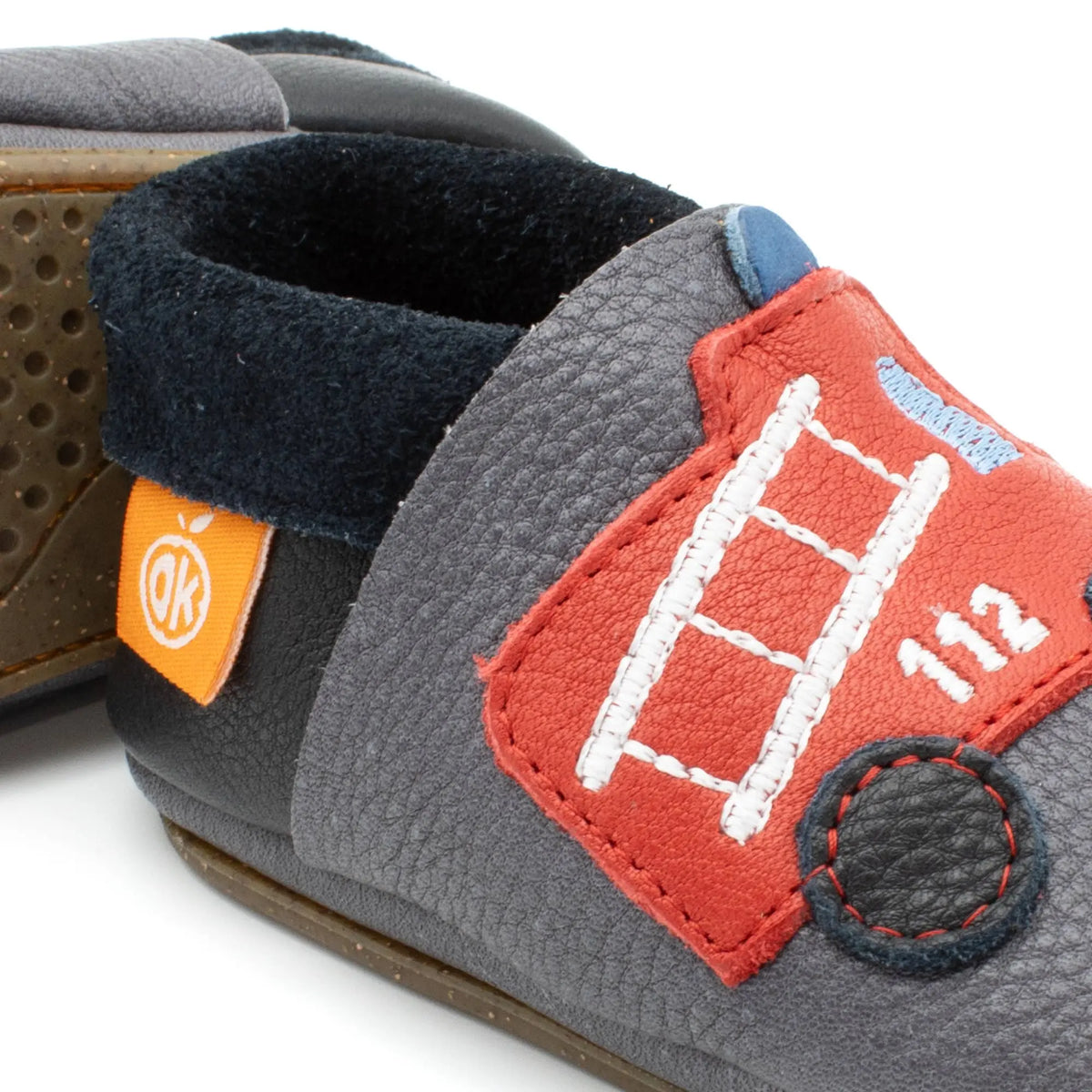 Barfußschuhe AMIGO Motiv Feuerwehr: Grau / 24/25 Orangenkinder®      NATURKINDCHEN