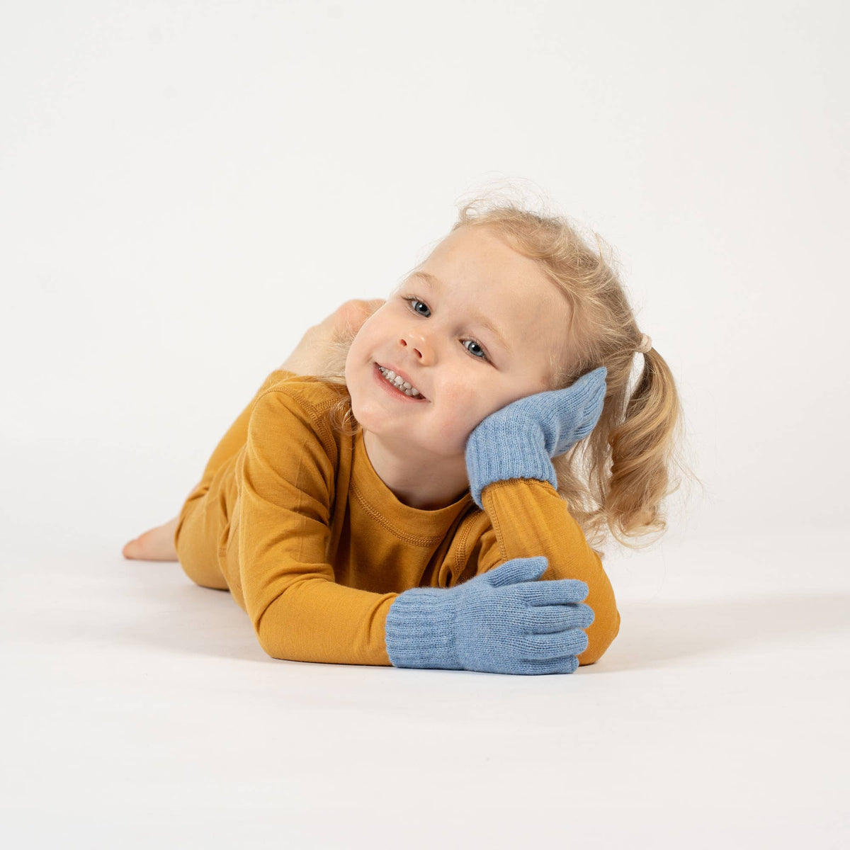Strickhandschuhe aus Merinowolle und Cashmere für Kinder: Helles Grau / 1 - 3 Jahre menique      NATURKINDCHEN