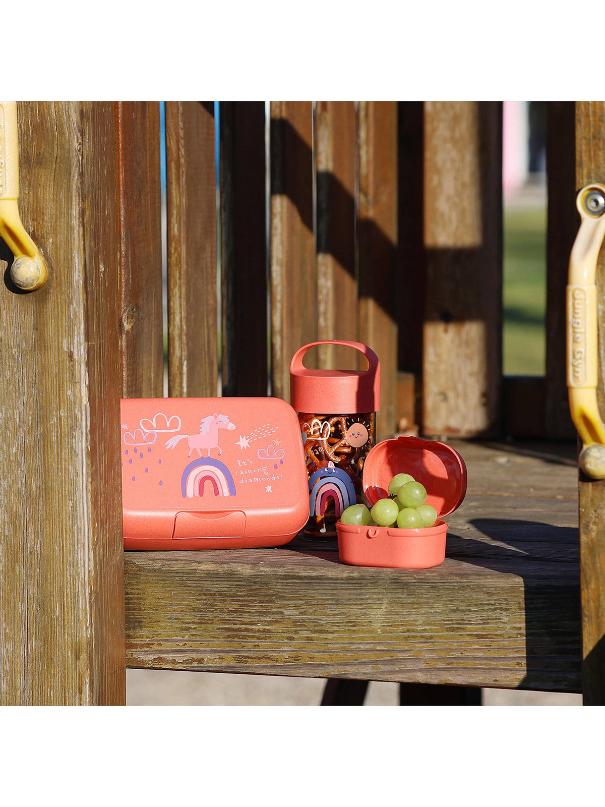Lunchbox m.Trennschale CANDY L DREAMS: Organic red dreams Koziol ideas for friends GmbH      NATURKINDCHEN