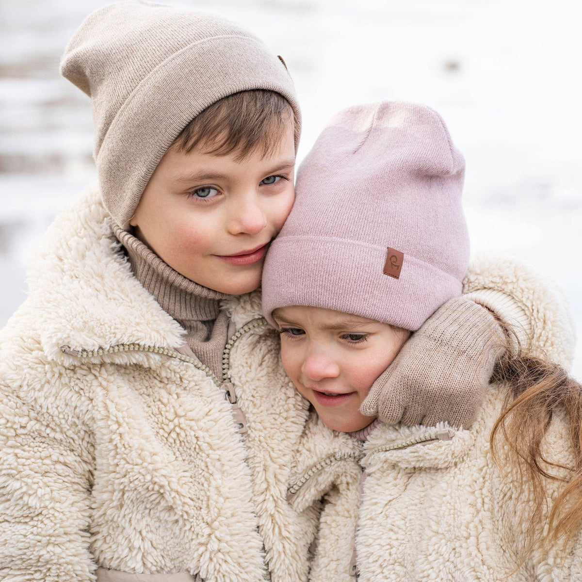 Strickmütze für Kinder aus Merino und Cashmere: Staubig rosa / 3-10 Jahre menique      NATURKINDCHEN