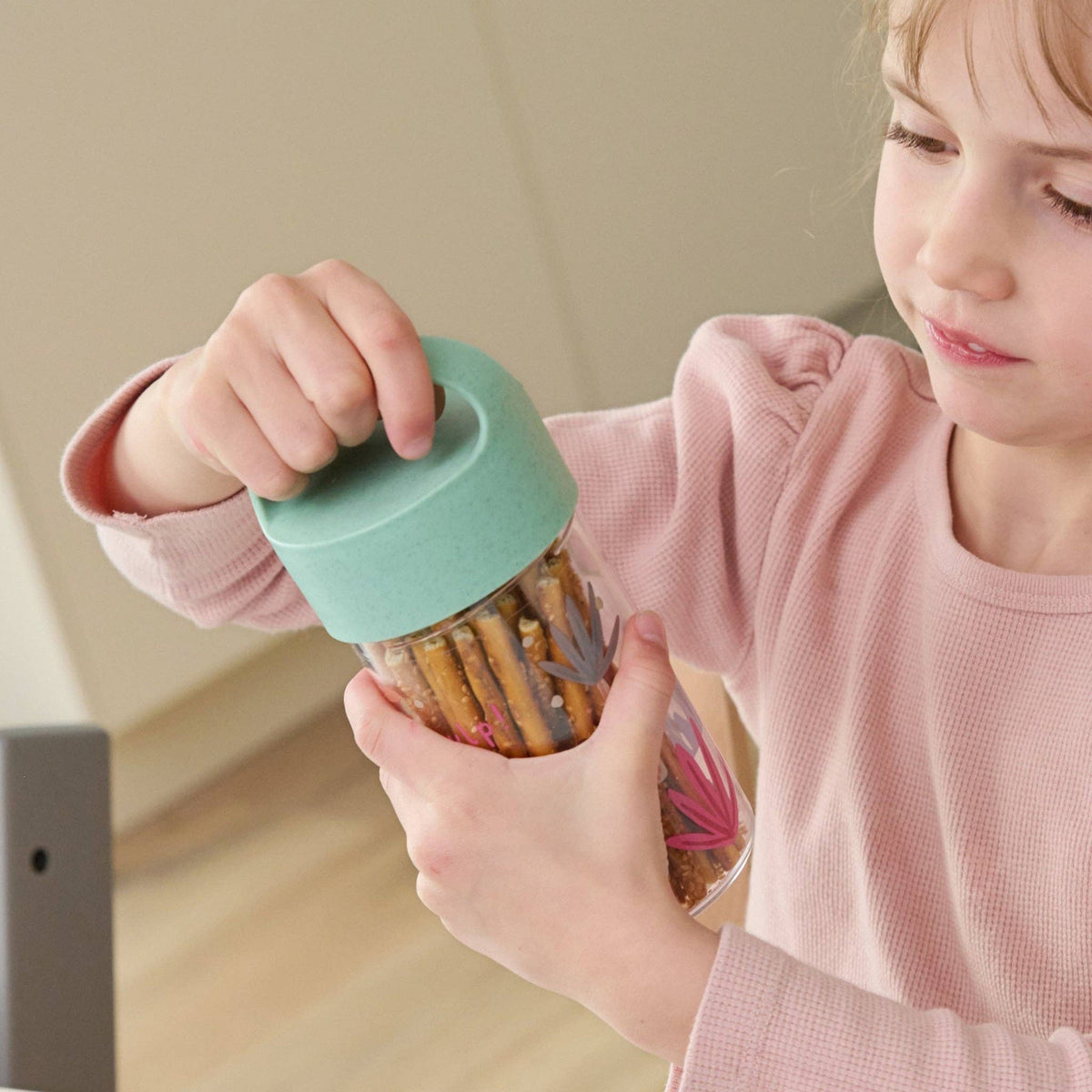 Snackpot / Trinkflasche BUDDY SNACK 0,5 REX: Organic green rex Koziol ideas for friends GmbH      NATURKINDCHEN